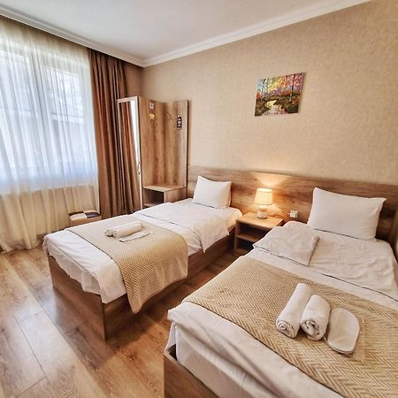 Hotel Sunshine Kazbegi Esterno foto