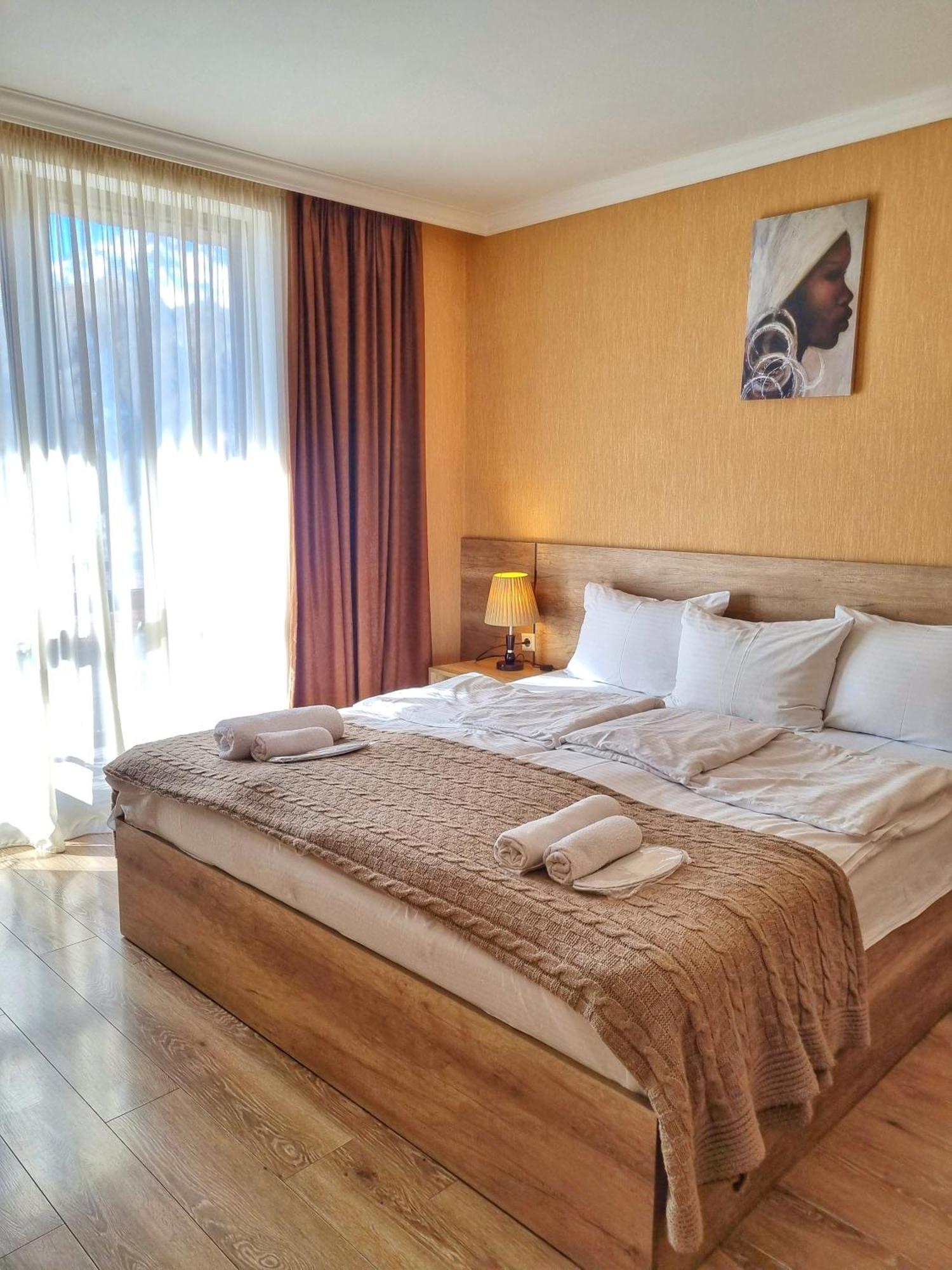 Hotel Sunshine Kazbegi Esterno foto