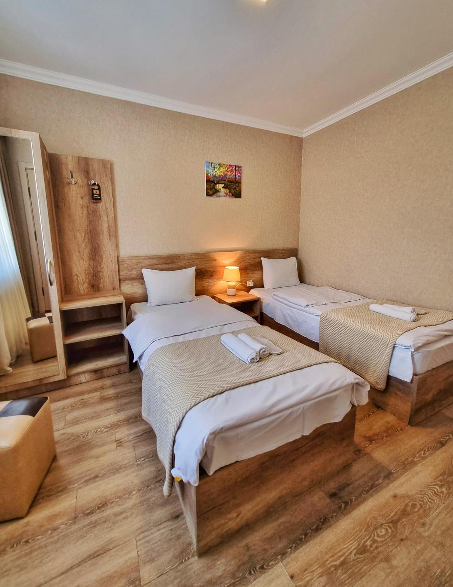 Hotel Sunshine Kazbegi Esterno foto